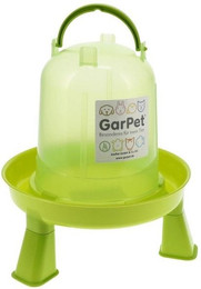 Produktbild von GarPet Geflügeltränke mit Standfüßen 1,5 l grün - 1,5 l