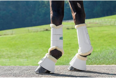 Produktbild von Geschlossene Gamaschen für Pferde mit atmungsaktivem Futter und Kunstfell USG