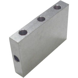 GOURMET à la Carte Huhn garniert mit Pasta-Perlen - 26 x 85 g – Bild 1 von 4