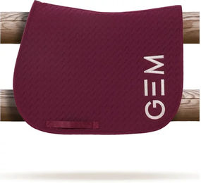 GEM Springschabracke Ten aus 3D-Mesh-Material in Bordeaux Rot – Bild 1 von 1