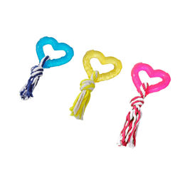 good4fun Flamingo Hundespielzeug Herz mit Seil aus TPR bunt – Bild 1 von 3