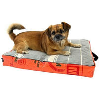 Produktbild von Goopsi Hundekissen aus Baumwolle mit Bio-Dinkelfüllung für kleine und mittelgroße Hunde in Orange Größe S