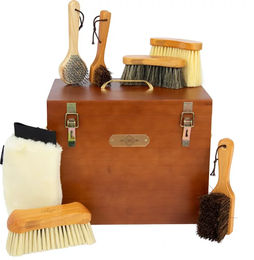 Grooming Deluxe Putzbox Set aus Bambus für Sattelzubehör – Bild 1 von 5