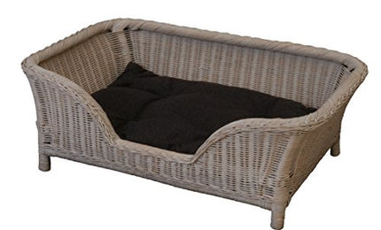 Großer Hundekorb aus geflochtenem Rattan mit Kissen in Vintage Weiss – Bild 1 von 3