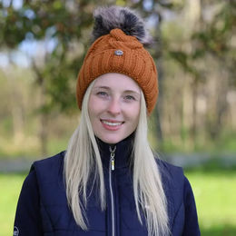Produktbild von H&JOY Damen Fleece Wintermütze Aida in Braun und Orange