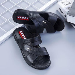 Produktbild von Herrensandalen mit dicker Sohle, rutschfest, verschleißfest, Herrensandalen und Hausschuhe, Herrenschuhe, Strandschuhe, Freizeitsandalen für Herren 39 schwarz