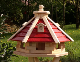 Produktbild von Holzdekoladen Vogelhaus sechseckig mit Solar