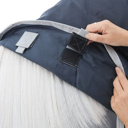 Produktbild von Horseware Amigo Insulator Halsteil 150g Navy/Silver - 1 Stk.