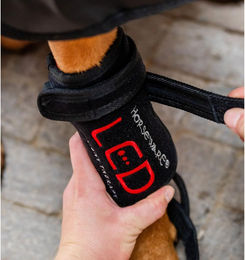 Produktbild von Horseware LED Red Light Therapy Pet Leg Wrap