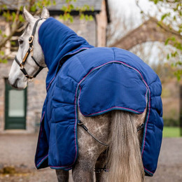 Produktbild von Horseware Rambo Optimo Stable PLUS Pferdedecke 200g - 200 g