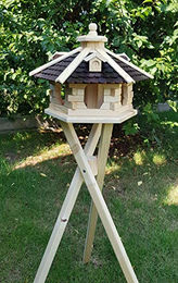 Handgefertigtes Vogelhaus aus Holz mit Ständer in Braun und Natur 1,3 m – Bild 1 von 1
