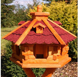 Handgefertigtes Vogelhaus aus Holz mit Ständer und Solarfunktion in verschiedenen Farben – Bild 1 von 1