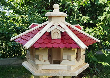 Produktbild von Handgefertigtes Vogelhaus aus Holz Typ 37 in Rot und Natur klein ohne Ständer