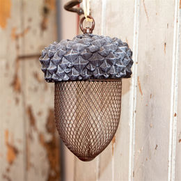 Hängendes Vogelhaus Antikas aus Metall in Grau und Braun als Gartendeko – Bild 1 von 4