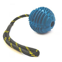 Produktbild von Happypet Atomic Hundespielzeug Tau Ball am Seil Assortiert 35x7x7 cm