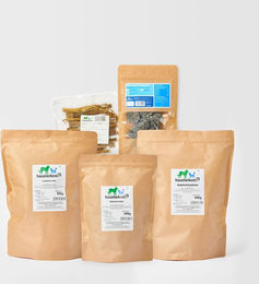 Produktbild von haustierkost.de Naturkauartikel Paket für kleine Hunde mit 5 Varianten aus Rind, Kalb, Lamm, Huhn und Käse 2 kg