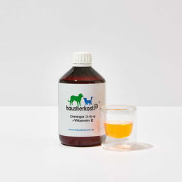 Produktbild von Haustierkost Omega 3-6-9 Öl mit Vitamin E für Hunde und Katzen 250ml vegan aus Pflanzenölen zur Unterstützung von Haut, Fell und Immunsystem - 250 ml