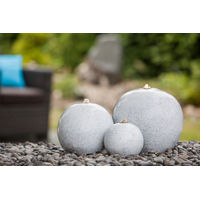 Produktbild von Heissner Gartenbrunnen Saphira LED Grau aus Kunstharz 59x43x15/23/28 cm