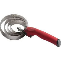 Produktbild von Hippotonic Metallstriegel in Rot mit Softgriff