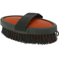 Produktbild von Hippotonic Pferdebürste Soft aus Kunstleder in Rot und Schwarz