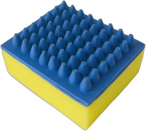 Produktbild von Hispano Hipica Reitblock mit Gummi-Striegel in Blau oder Bunt