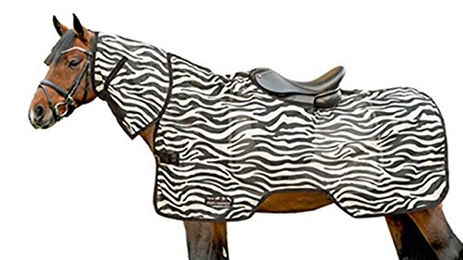 Produktbild von HKM Fliegenausreitdecke Zebra mit Halsteil und Sattelausschnitt in Schwarz-Weiß Größe 115