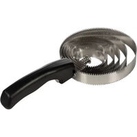 Produktbild von HKM Pferdekamm mit 6 Ringen aus Edelstahl in Schwarz und Silber