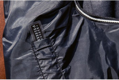 HKM Regendecke Innsbruck HighNeck für Pferde mit Polarfleece 0g Schwarz – Bild 1 von 4