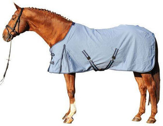 HKM Übergangsstalldecke aus Baumwolle Babyblau 155 cm – Bild 1 von 1