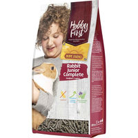 Produktbild von Hobby First HopeFarms Rabbit Junior Complete Getreidefreies Ergänzungsfutter für Kaninchen 1,5 kg