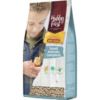 Produktbild von Hobby First HopeFarms Small Animals Complete Hauptfutter für Hamster, Mäuse, Ratten und Rennmäuse 10 kg