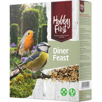 Produktbild von Hobby First WildLife Diner Feast Ganzjähriges Wildvogel Streufutter 850 g
