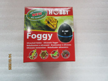 Hobby Foggy Ultraschall-Nebler für Terrarien in Schwarz mit 50 ml Vorratswasserbehälter - 50 ml – Bild 1 von 7