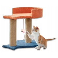 Produktbild von Homeek Katzenkratzbaum niedrig mit Spielzeug und Liegefläche