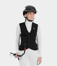 Produktbild von Horse Pilot Airbagweste HP Twist Junior für Kinder in Schwarz