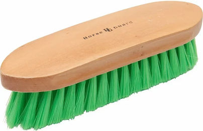Produktbild von HorseGuard Dandy Pferdebürste aus Holz in Grün