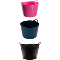 Produktbild von HorseGuard Futtereimer aus weichem Kunststoff in Schwarz oder Rosa