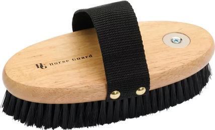 Produktbild von HorseGuard Magnet Body Pferdebürste aus Holz