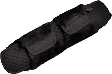 Produktbild von HorseGuard MediLamb Dressurreitgurt aus Wolle in Schwarz