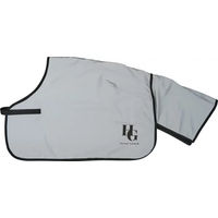 Produktbild von HorseGuard Reflektierendes Dressurpolster für Ponys in Schwarz und Grau