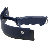 Produktbild von HorseGuard Schweißmesser aus Kunststoff in Blau für Pferde