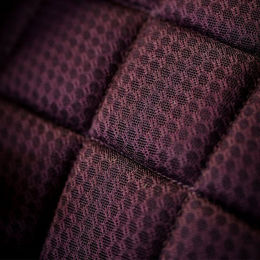Horseware Alessandro Albanese Performance Jump Pad Sattelunterlage aus Polyester für Warmblut in Schwarz oder Lila – Bild 1 von 3