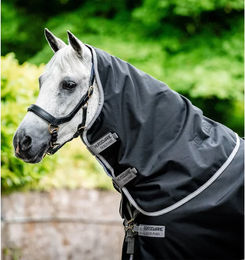 Produktbild von Horseware Amigo 1200D Turnout Halsdecke für Pferde Schwarz Größe L