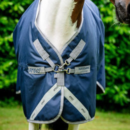 Produktbild von Horseware Amigo Bravo 12 Original Lite Pferdedecke XL in Schwarz Grau Silber Blau