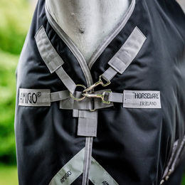 Horseware Amigo Bravo 12 Plus Weidedecke für Pferde Navy/Titanium Grey & Silver Größe 145 cm / 6´6 - 100 g – Bild 1 von 2