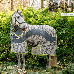 Produktbild von Horseware Amigo CamoFly Fliegendecke mit Halsabdeckung für Pferde in Grau Schwarz