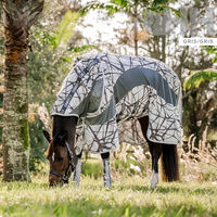 Produktbild von Horseware Amigo CamoFly Fliegendecke mit Halsabdeckung für Pferde in Grau Schwarz Bunt