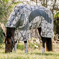 Produktbild von Horseware Amigo CamoFly Plus Fliegendecke für Pferde in Bunt und Grau aus Polyester
