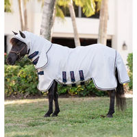Produktbild von Horseware Amigo Fliegenabdeckung für Ponys mit Halsteil in Weiß aus Polyester