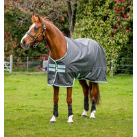 Produktbild von Horseware Amigo Hero Ripstop Pferdedecke mit Fleecefutter in Blau oder Grau